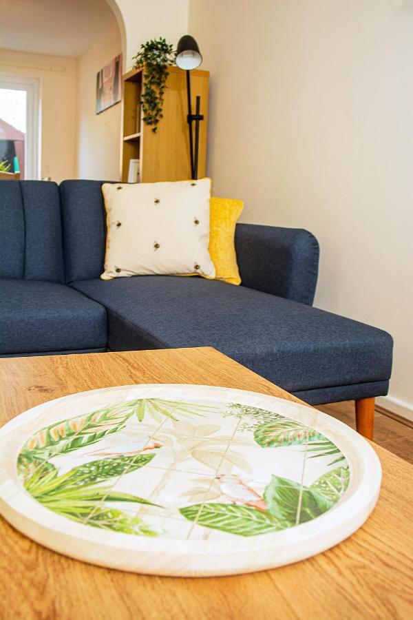 Cosy 3-Bed Home Close To City Centre Манчестер Экстерьер фото