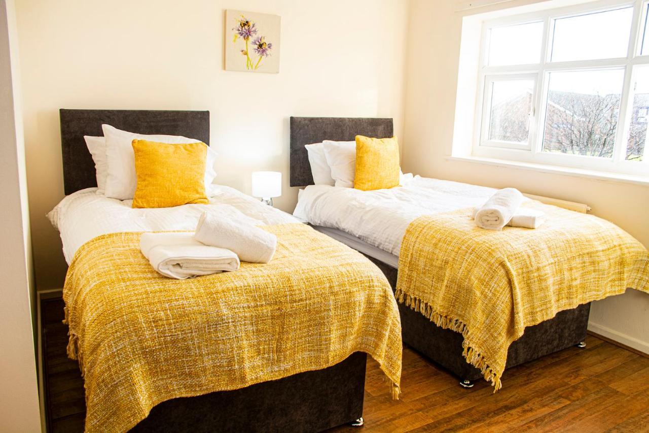 Cosy 3-Bed Home Close To City Centre Манчестер Экстерьер фото