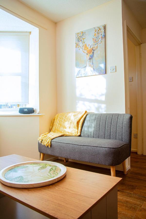 Cosy 3-Bed Home Close To City Centre Манчестер Экстерьер фото